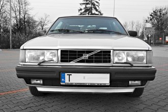 volvo-780-02.jpg