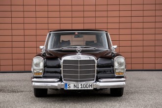 mercedes-600-pulmann-2.jpg