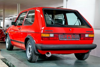 vw-golf-gti-02.jpg