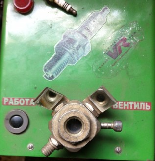 image-7ec238e220cfe78f4d89fdff6457e90377d26473eef24711a76bfcb9a76af924-V.jpg
