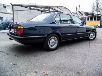 bmw-750il-04.jpg