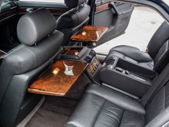 bmw-750il-19.jpg