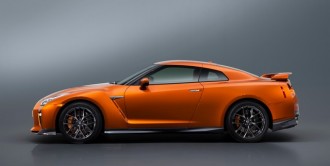 Nissan-GT-R-2.jpg