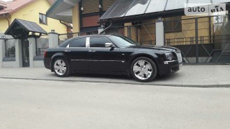 chrysler_300-c__180392427fx.jpg