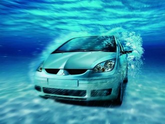 Mitsubishi_Colt_CZ3,_Underwater.jpg
