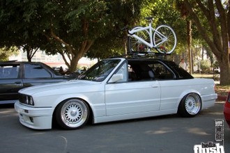 e30_1.jpg
