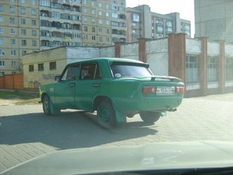 SPARCO 2101 зелений 001.jpg
