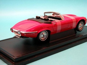 jaguar_e-type_1971_red_back.jpg