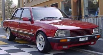 Peugeot_505_foto_10.jpg