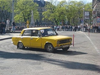 x_bd045383.jpg