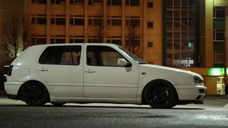 z_930d9a45.jpg