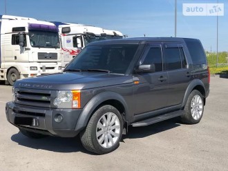 land-rover_discovery__233097810fx.jpg